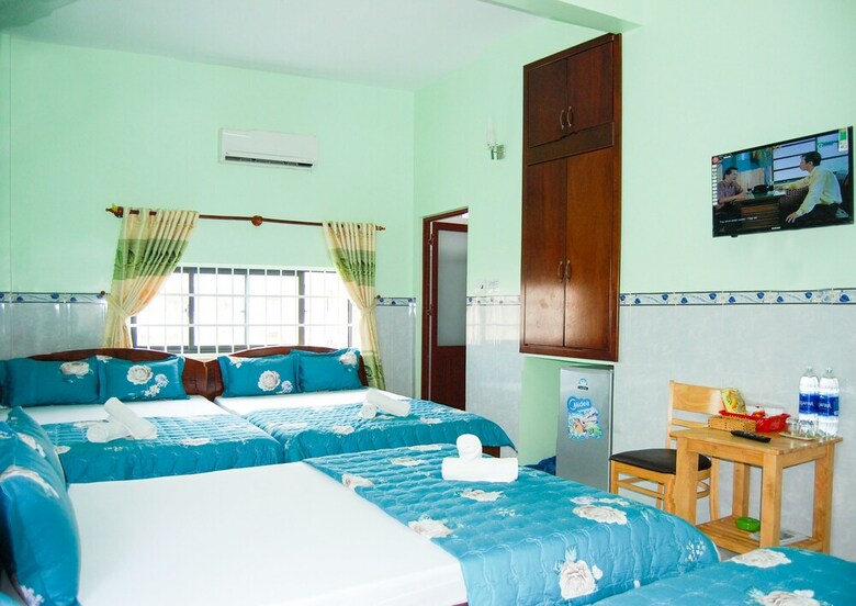 Thai Quang Hotel