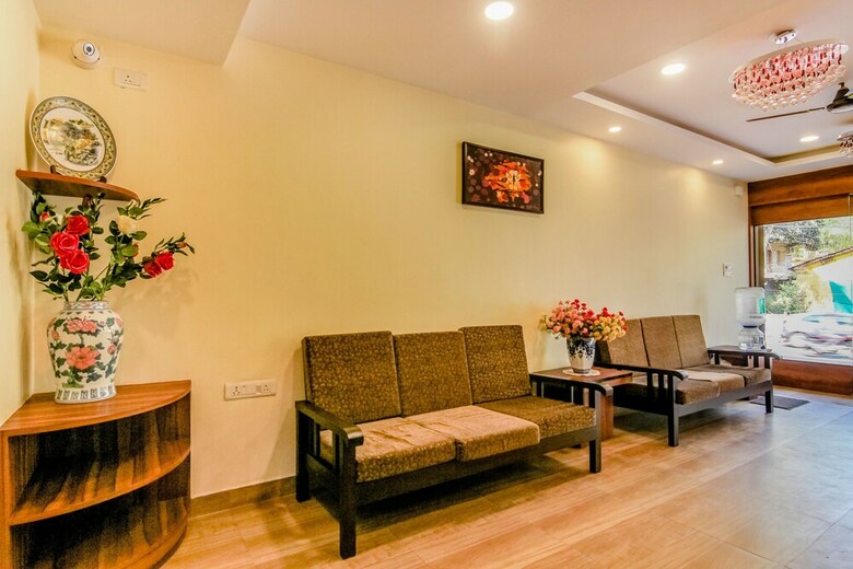 Hotel Candolim Grande