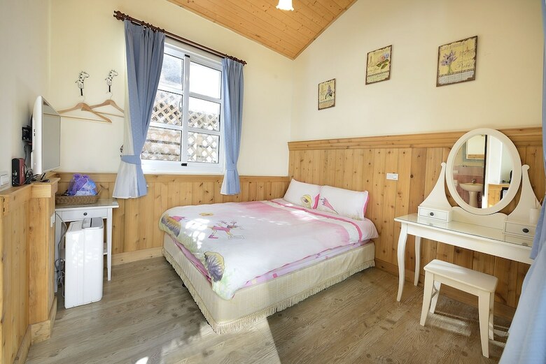 Bed & Breakfast Aurora Villa