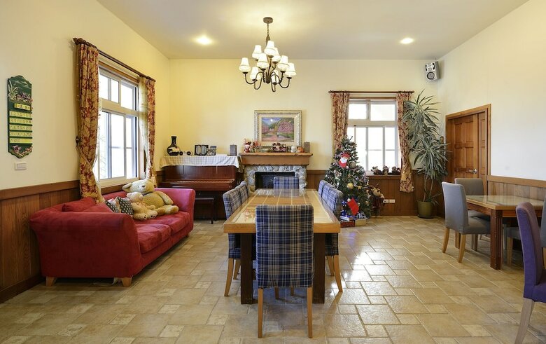 Bed & Breakfast Aurora Villa