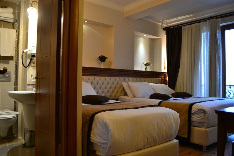 Bed & Breakfast Seven Days Hotel