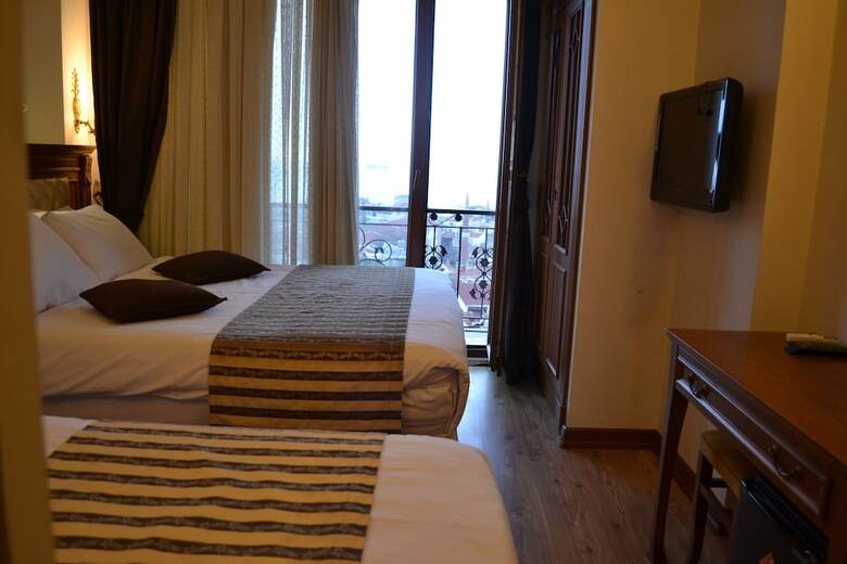 Bed & Breakfast Seven Days Hotel