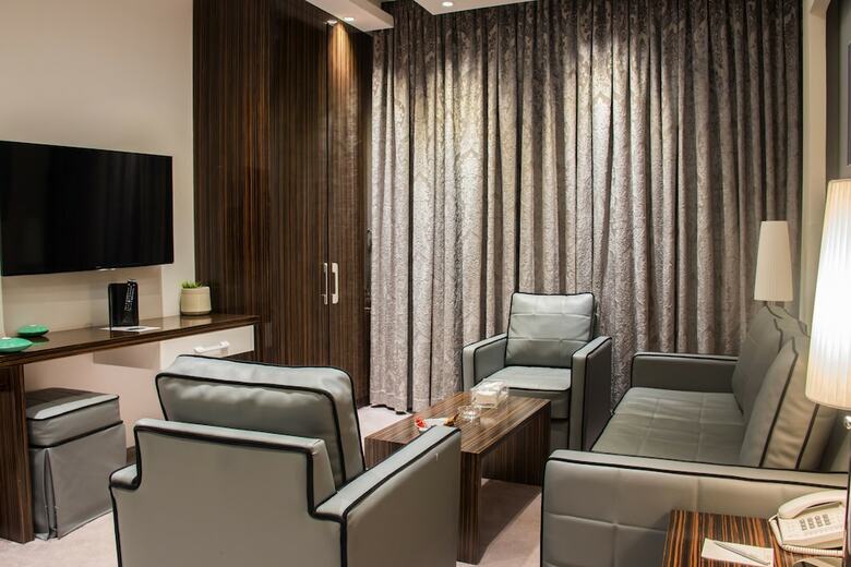 Aparthotel Shatha Hotel
