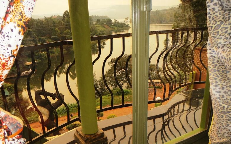 Hotel Bunyonyi View Resort