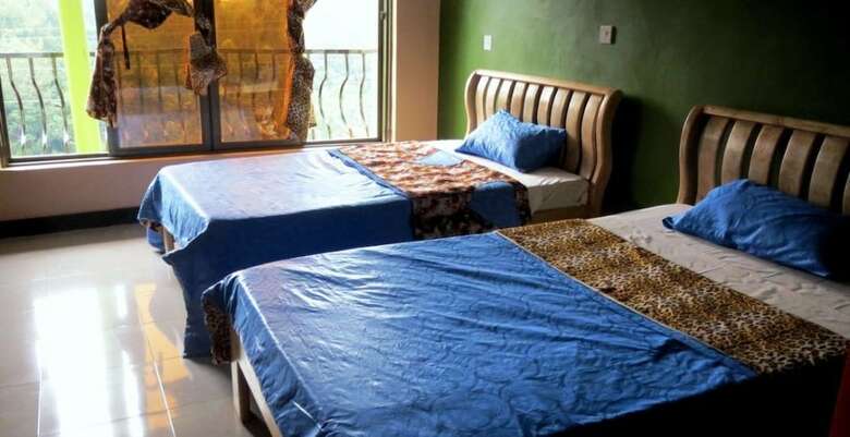 Hotel Bunyonyi View Resort