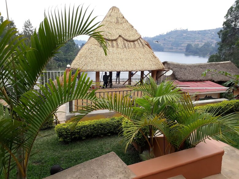 Hotel Bunyonyi View Resort