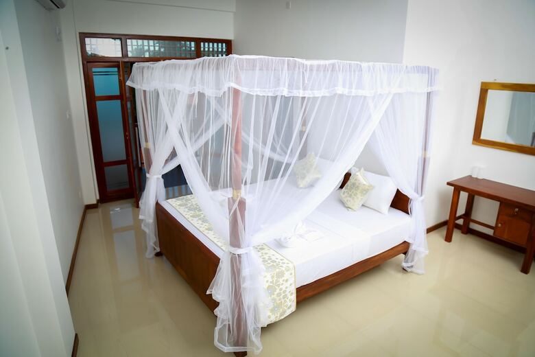 Hotel Bv Residence