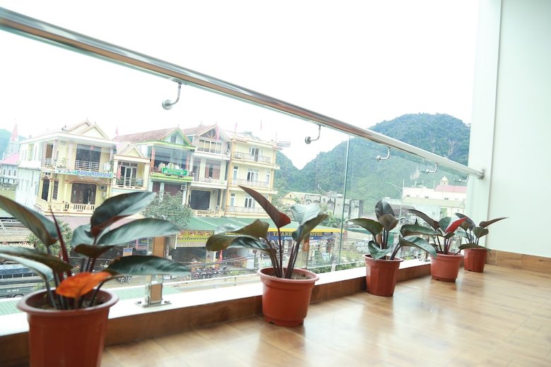Gold Plus Hotel