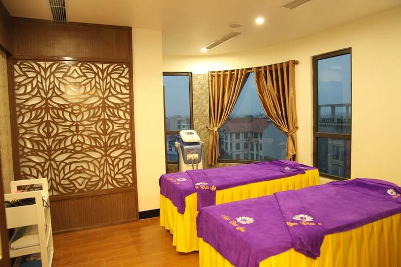 Hung Long Hotel