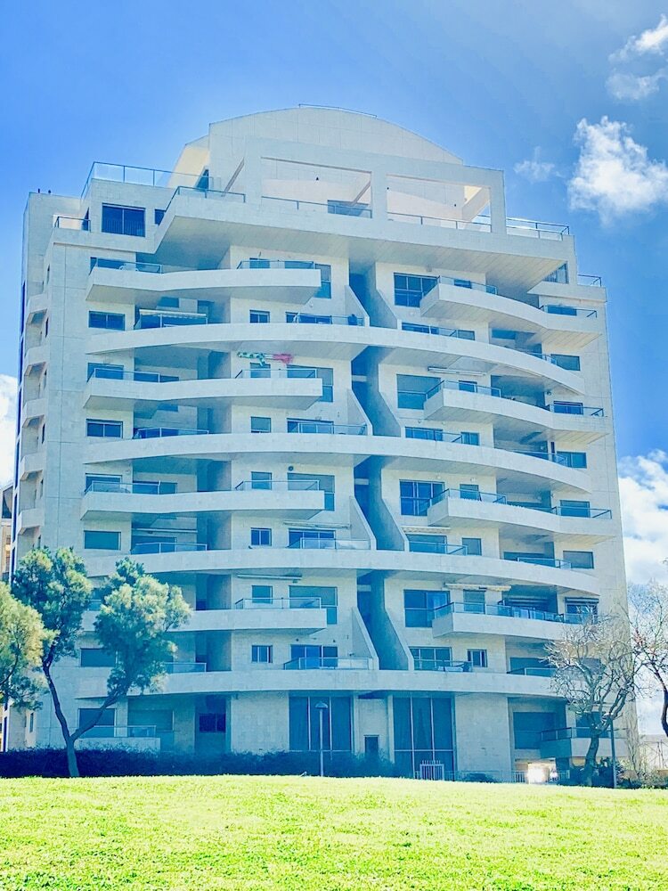 Royal King David Apartment�