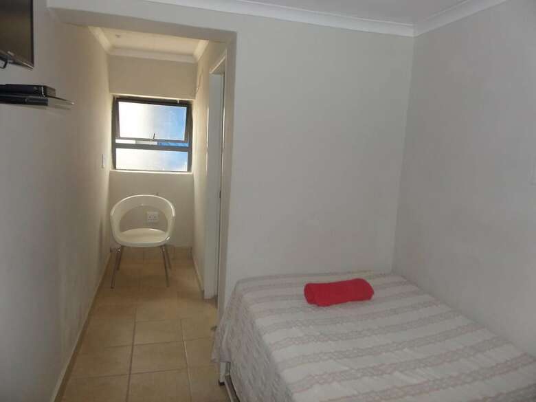 Hotel Tshedza Guest House