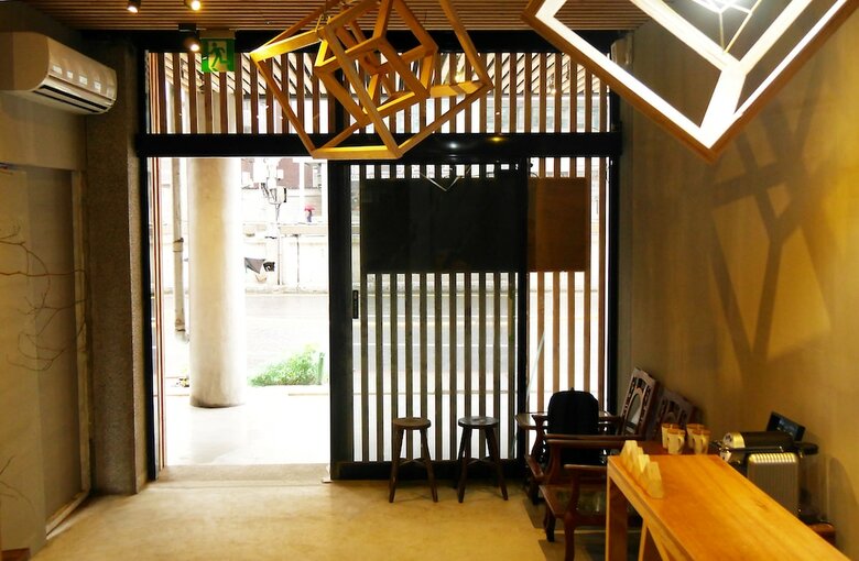 Hotel Just Inn - City Hall