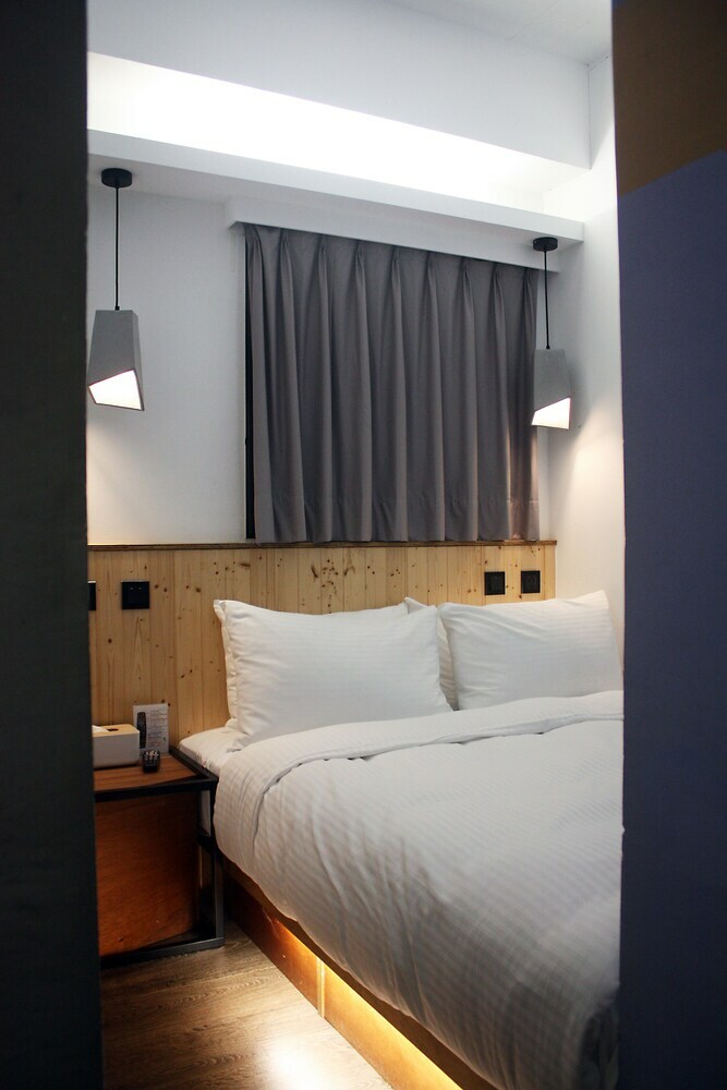 Hotel Just Inn - City Hall