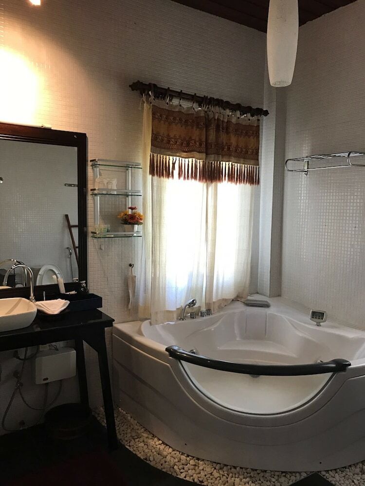 Phuchaofa Pool Villa