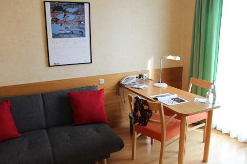 An Der Persiluhr Stadt-gut-hotel