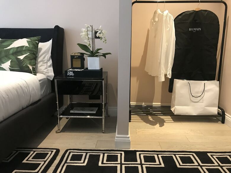 Hotel Sakkson House Rooms & Suites
