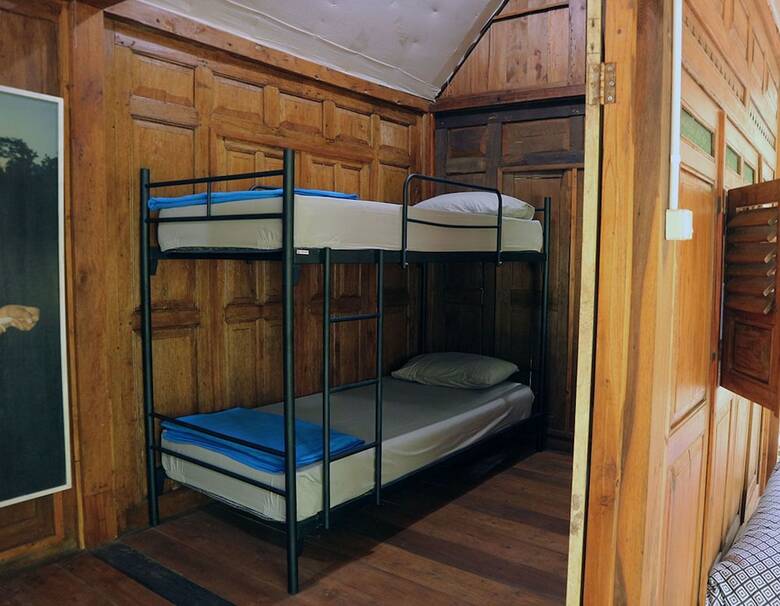 Hostal Omah Jegog Homestay