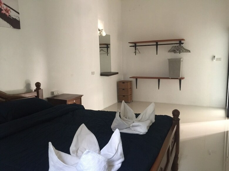 Hotel Reggae Garden Villas & Restaurant