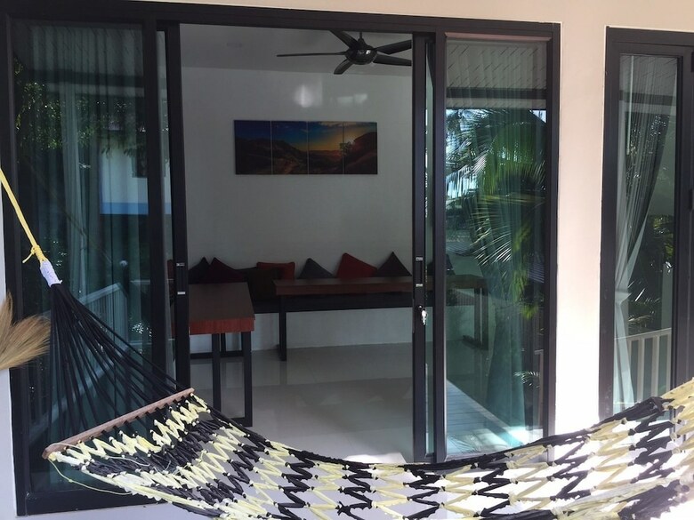 Hotel Reggae Garden Villas & Restaurant