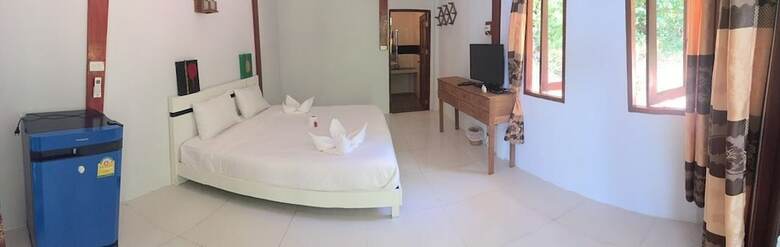 Hotel Reggae Garden Villas & Restaurant
