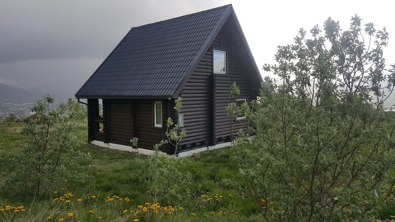 Cabana Akureyri Log Cottage
