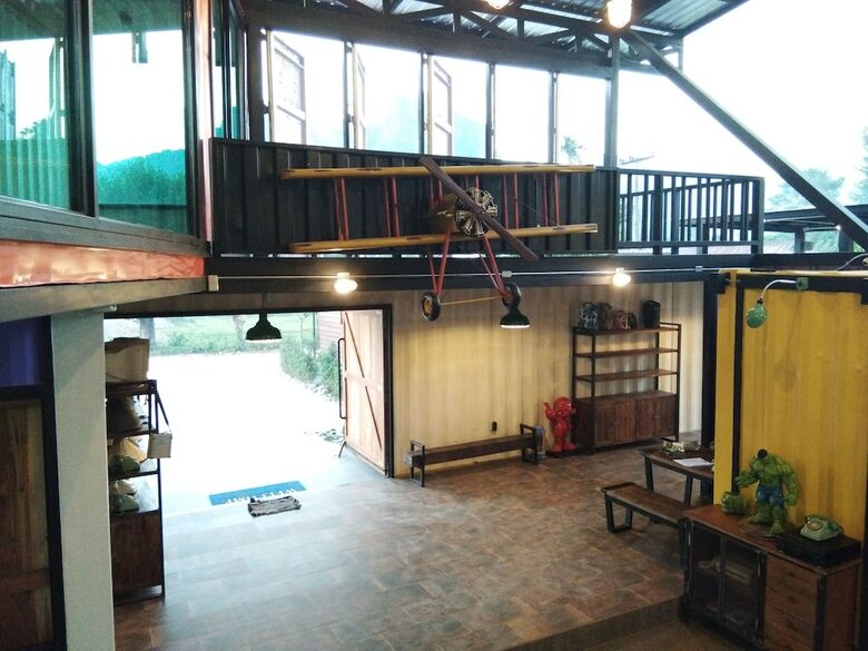 Hotel Kong Resort