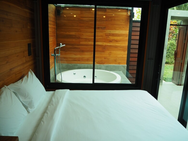 Hotel Kong Resort