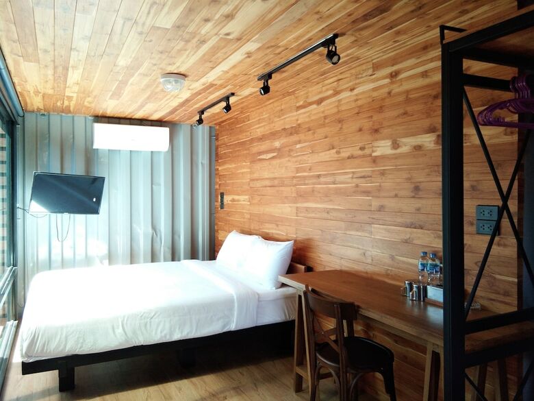 Hotel Kong Resort