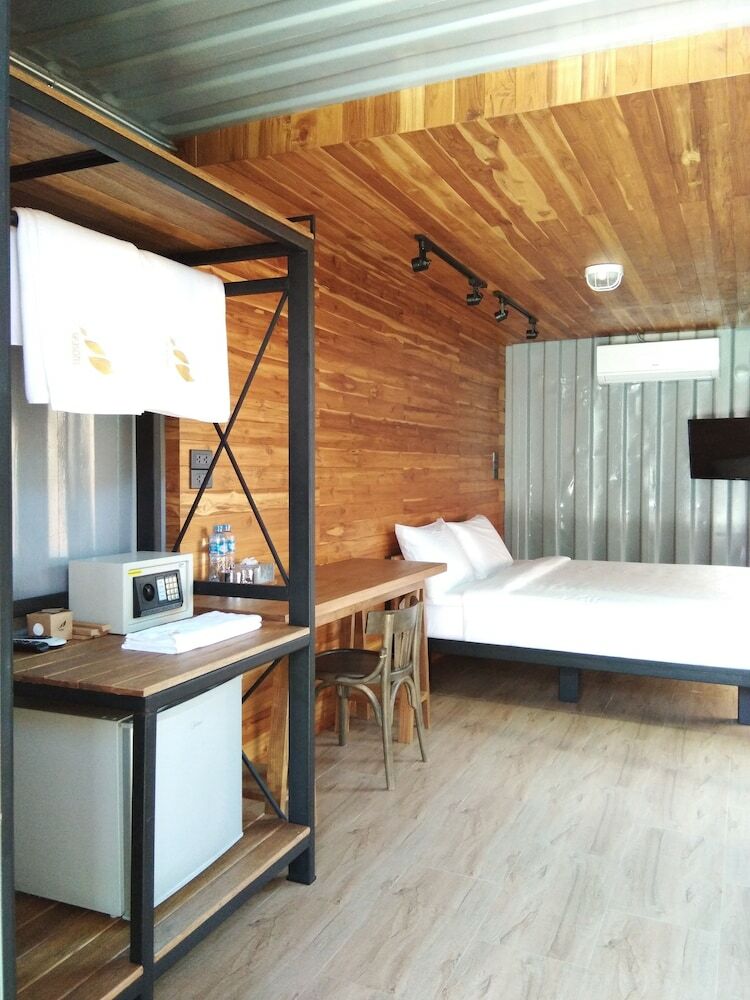 Hotel Kong Resort