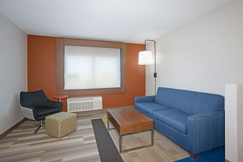 Hotel Holiday Inn Express And Suites Dakota Dunes