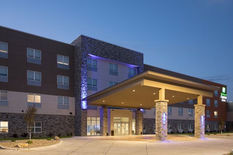 Hotel Holiday Inn Express And Suites Dakota Dunes