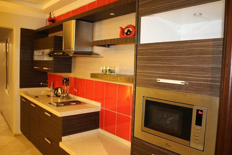 Lazourd Palace Hotel Apartments