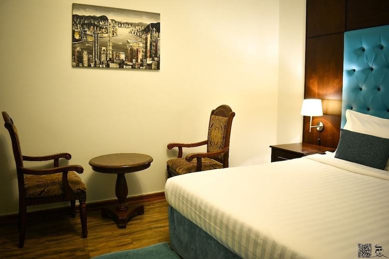 Lazourd Palace Hotel Apartments