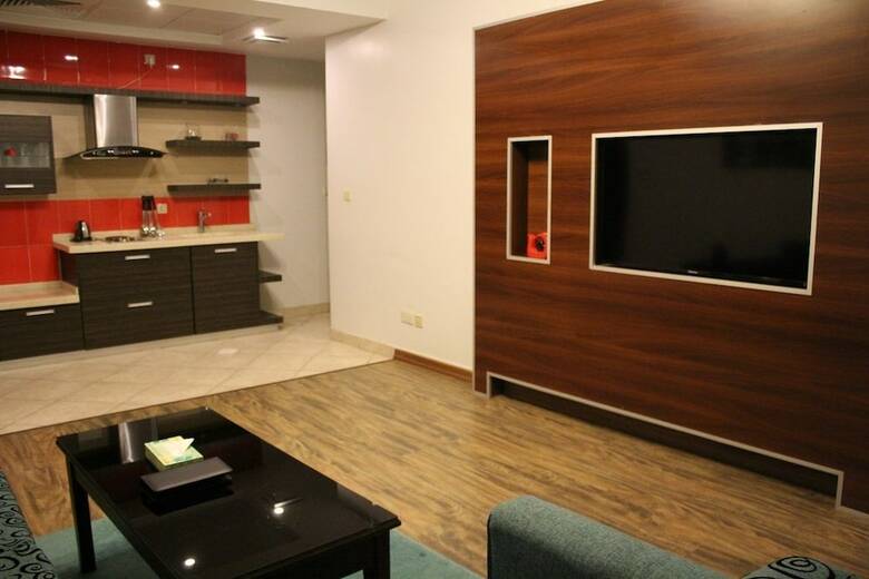 Lazourd Palace Hotel Apartments