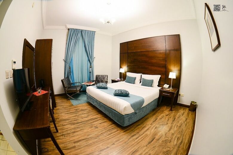 Lazourd Palace Hotel Apartments