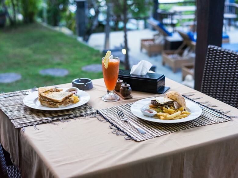 Bed & Breakfast Songlambung Beach Huts