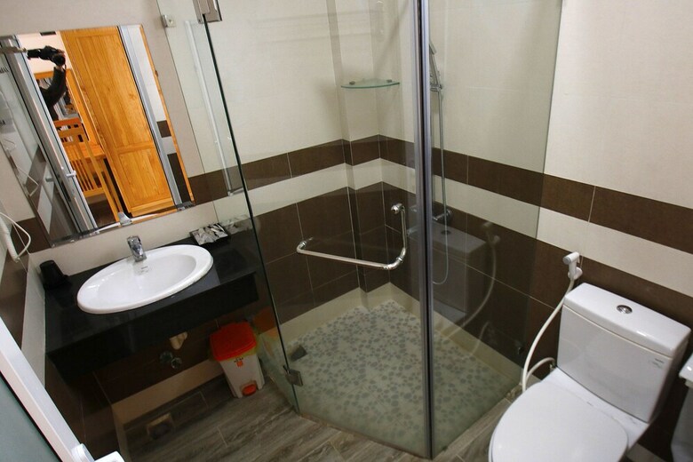 Tuk Hotel