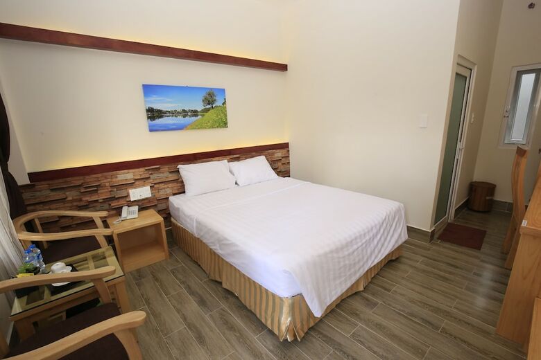Tuk Hotel