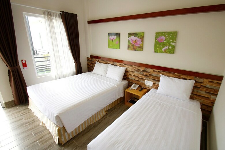 Tuk Hotel