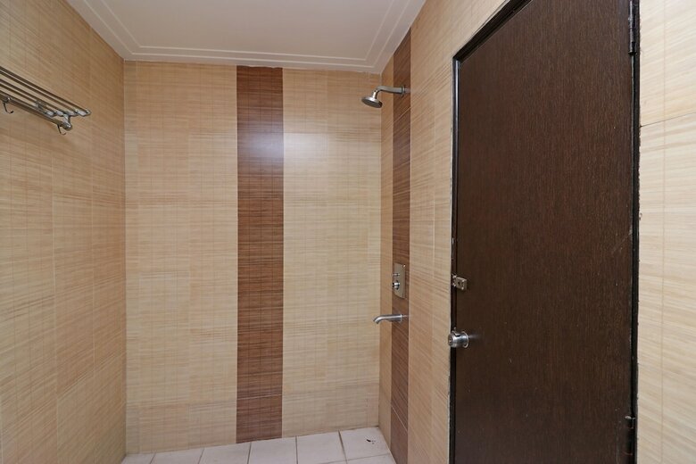Hotel Era Residency
