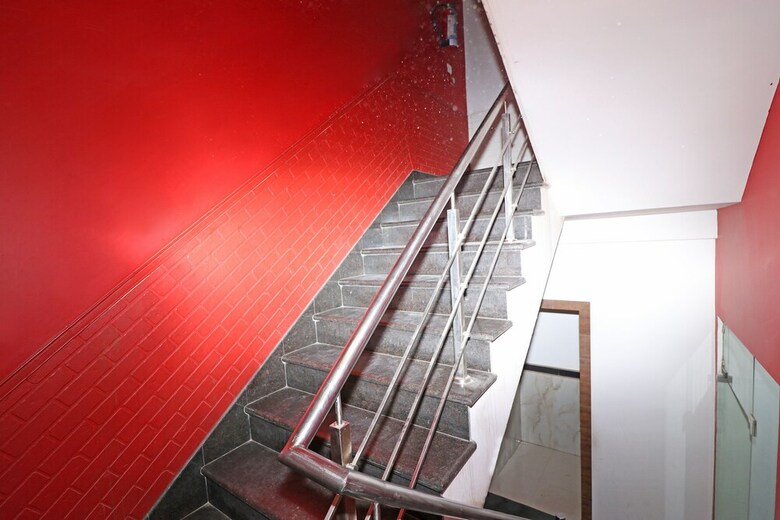 Hotel Era Residency
