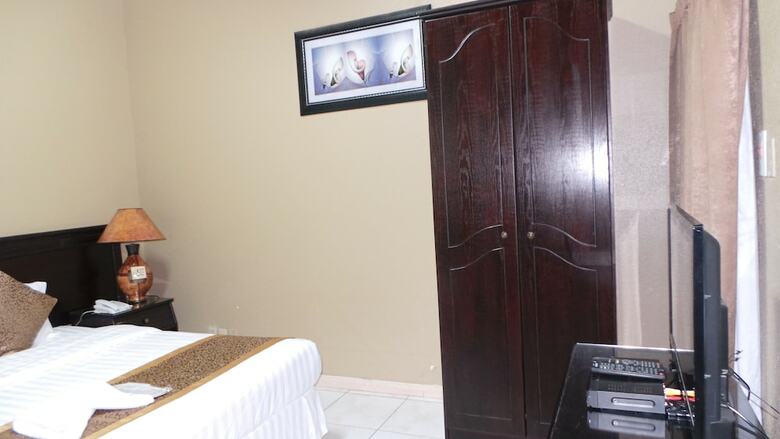 Aparthotel Massara House 3 For Singles