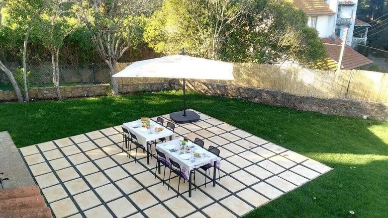 Hostal F3 Guest House