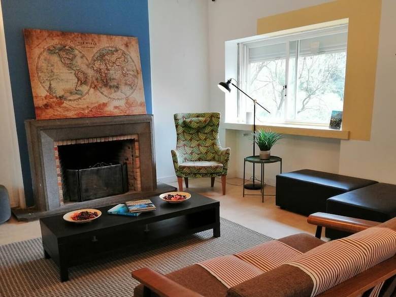 Hostal F3 Guest House