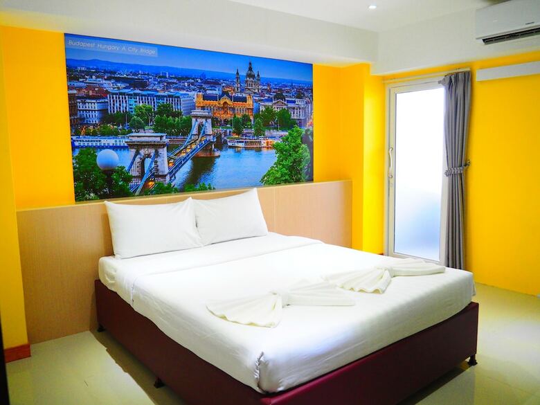 Blue Orchids Hotel