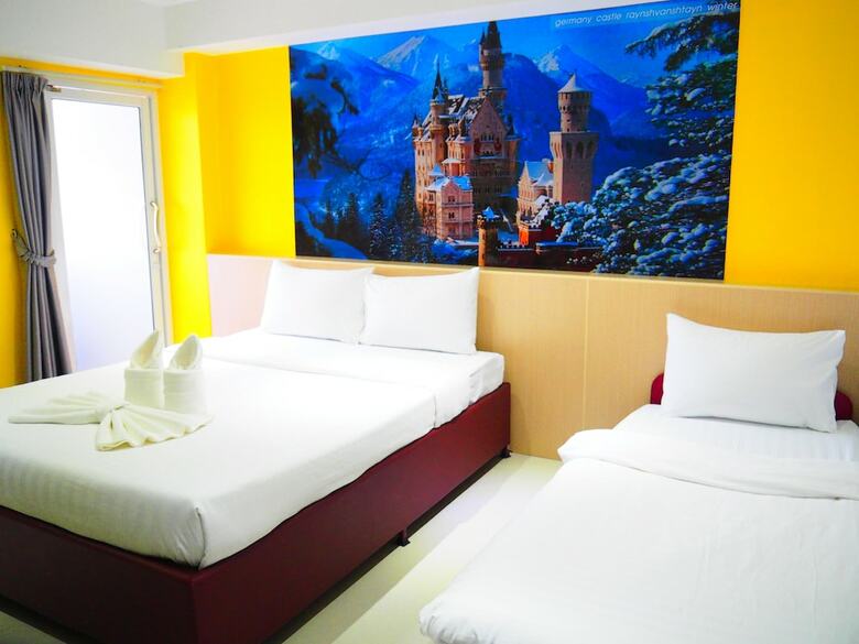 Blue Orchids Hotel