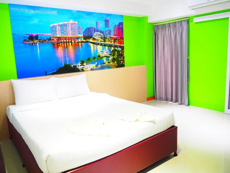 Blue Orchids Hotel