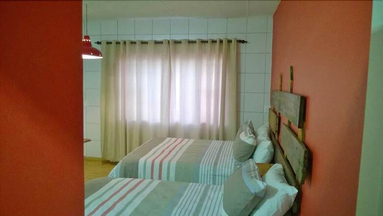 Colesberg Garage Motor Inn Accommodation