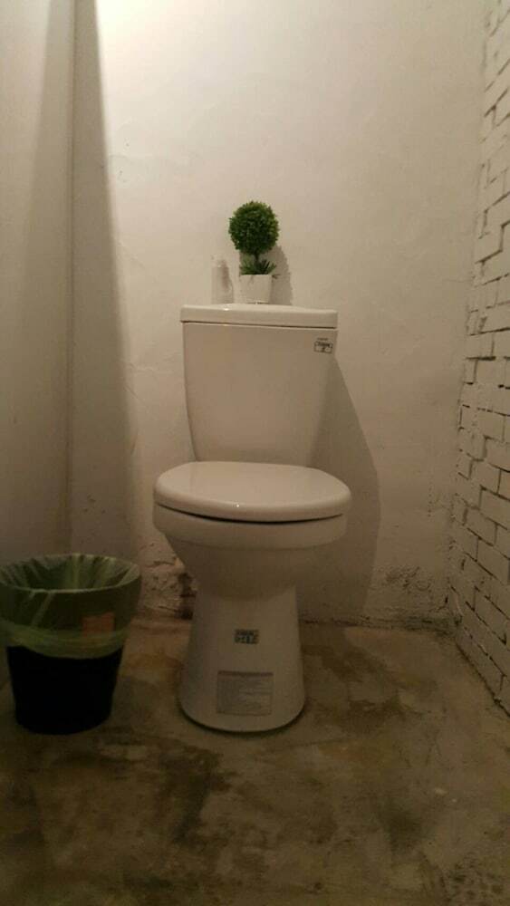 Hostal Happy Hotel