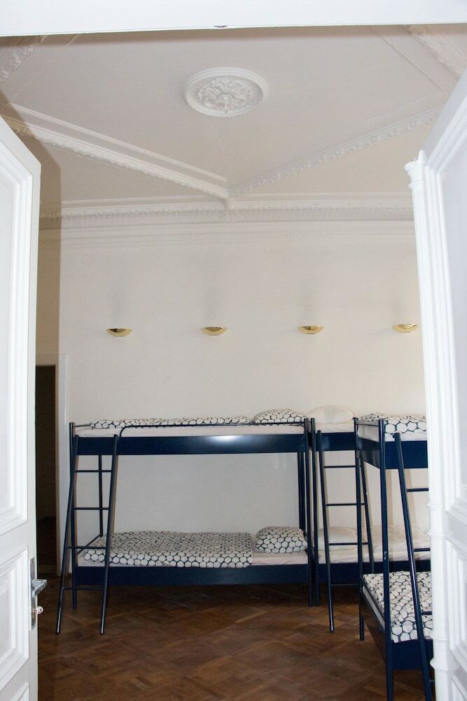 Hostal Cosmopole Hostel